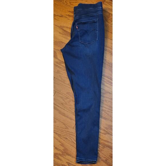 Levi's Strauss Womens Mid Rise Shaping Skinny Leg Jeans Size 30 - Picture 11 of 14